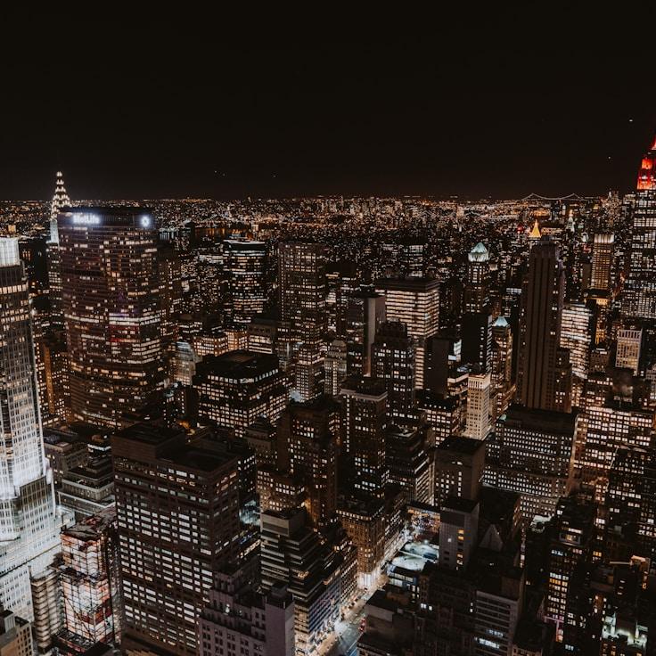 Parents evaluating schools in United Kingdom